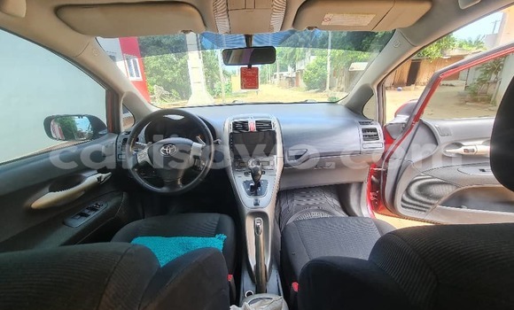 Ra Àlòkù Toyota Auris Red Ọkọ̀ in Cotonou ni Benin Ra Àlòkù Toyota Auris Red Ọkọ̀ in Cotonou ni Benin