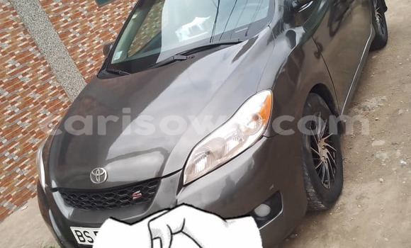 Ra Àlòkù Toyota Matrix Silver Ọkọ̀ in Cotonou ni Benin