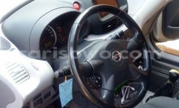 Ra Àlòkù Nissan Almera Silver Ọkọ̀ in Cotonou ni Benin Ra Àlòkù Nissan Almera Silver Ọkọ̀ in Cotonou ni Benin