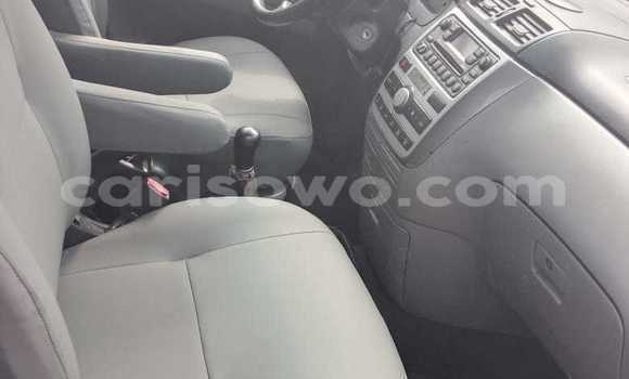 Ra Àlòkù Toyota Avensis Verso Silver Ọkọ̀ in Cotonou ni Benin Ra Àlòkù Toyota Avensis Verso Silver Ọkọ̀ in Cotonou ni Benin