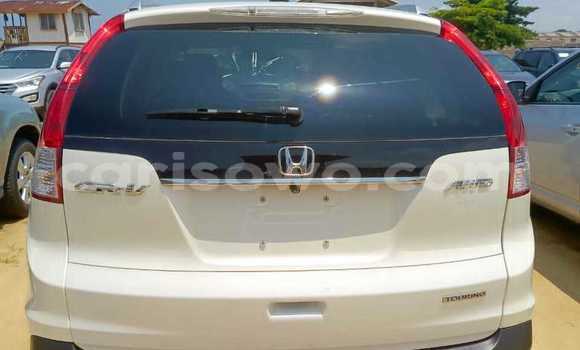 Acheter Occasion Voiture Honda CR–V Blanc à Cotonou, Benin Acheter Occasion Voiture Honda CR–V Blanc à Cotonou, Benin