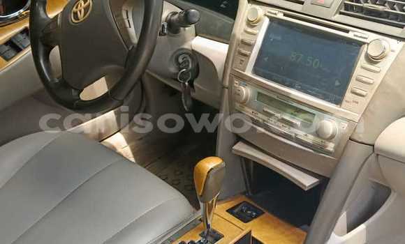 Sayi Na hannu Toyota Camry Brown Mota in Cotonou a Benin Sayi Na hannu Toyota Camry Brown Mota in Cotonou a Benin