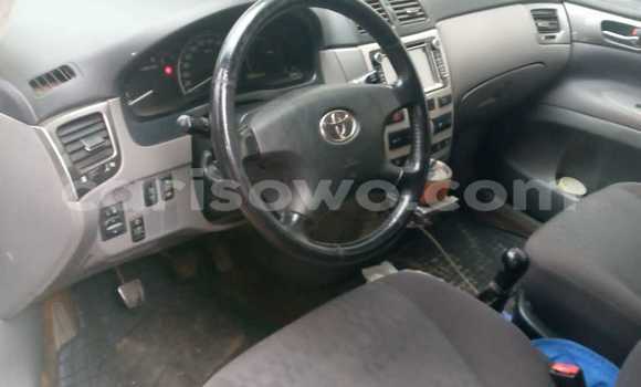 Ra Àlòkù Toyota Avensis Verso Silver Ọkọ̀ in Cotonou ni Benin Ra Àlòkù Toyota Avensis Verso Silver Ọkọ̀ in Cotonou ni Benin
