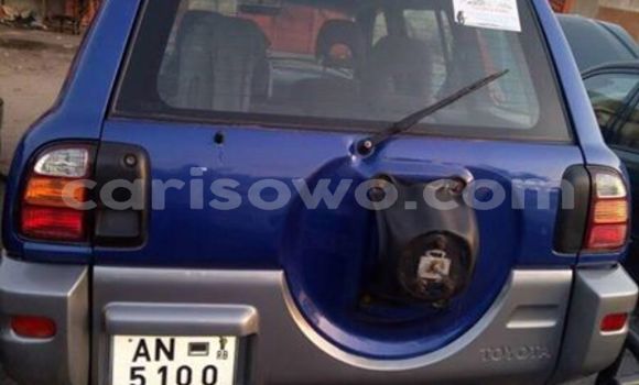 Acheter Occasion Voiture Toyota RAV4 Bleu à Cotonou au Benin Acheter Occasion Voiture Toyota RAV4 Bleu à Cotonou au Benin