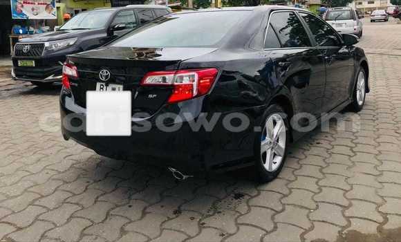 Ra Àlòkù Toyota Camry Black Ọkọ̀ in Cotonou ni Benin Ra Àlòkù Toyota Camry Black Ọkọ̀ in Cotonou ni Benin
