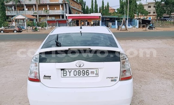 Acheter Occasion Voiture Toyota Prius Blanc à Cotonou, Benin