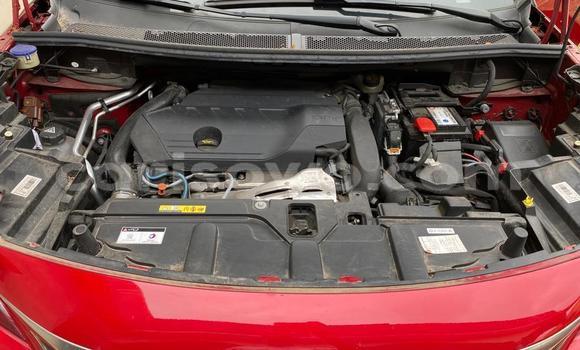 Acheter Occasion Voiture Peugeot 3008 Rouge à Cotonou, Benin Acheter Occasion Voiture Peugeot 3008 Rouge à Cotonou, Benin