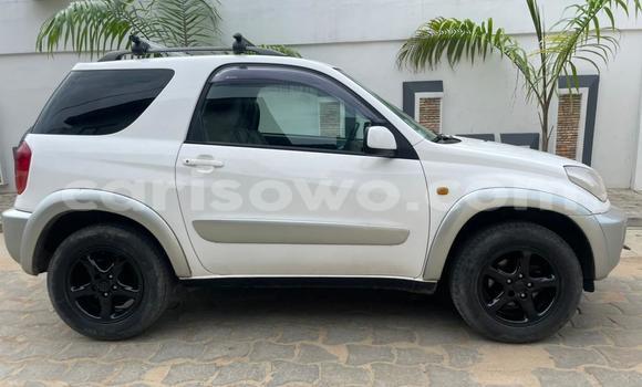 Ra Àlòkù Toyota RAV4 Silver Ọkọ̀ in Cotonou ni Benin Ra Àlòkù Toyota RAV4 Silver Ọkọ̀ in Cotonou ni Benin