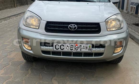 Ra Àlòkù Toyota RAV4 Silver Ọkọ̀ in Cotonou ni Benin Ra Àlòkù Toyota RAV4 Silver Ọkọ̀ in Cotonou ni Benin