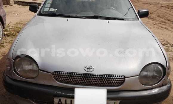 Acheter Occasion Voiture Toyota Corolla Gris à Cotonou, Benin Acheter Occasion Voiture Toyota Corolla Gris à Cotonou, Benin