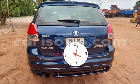 Buy Used Toyota Matrix Blue Car in Cotonou in Benign