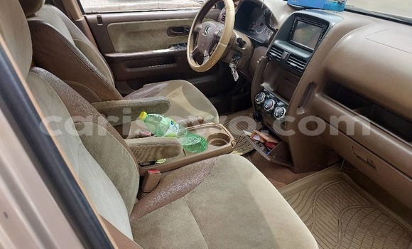 Ra Àlòkù Honda CR–V Alagara Ọkọ̀ in Cotonou ni Benin Ra Àlòkù Honda CR–V Alagara Ọkọ̀ in Cotonou ni Benin