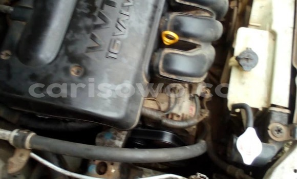 Acheter Occasion Voiture Toyota Corolla Gris à Cotonou, Benin Acheter Occasion Voiture Toyota Corolla Gris à Cotonou, Benin