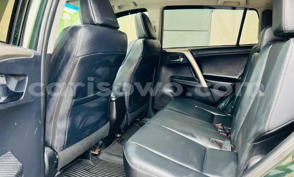 Sayi Na hannu Toyota RAV4 Green Mota in Cotonou a Benin Sayi Na hannu Toyota RAV4 Green Mota in Cotonou a Benin
