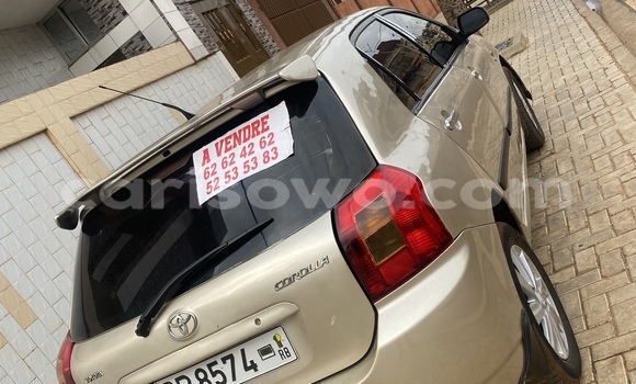 Ra Àlòkù Toyota Corolla Silver Ọkọ̀ in Porto Novo ni Benin