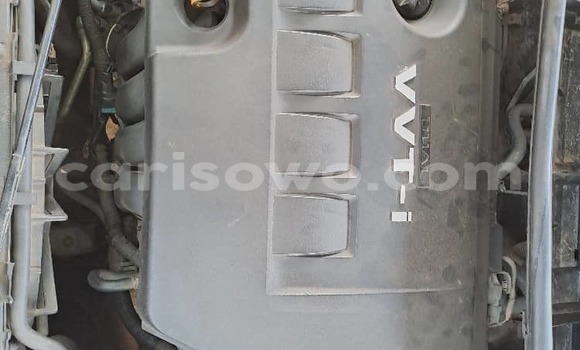 Sayi Na hannu Toyota Matrix White Mota in Cotonou a Benin Sayi Na hannu Toyota Matrix White Mota in Cotonou a Benin