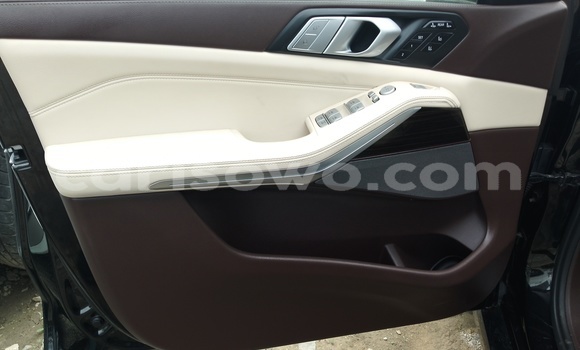 Ra Àlòkù BMW X7 Black Ọkọ̀ in Cotonou ni Benin Ra Àlòkù BMW X7 Black Ọkọ̀ in Cotonou ni Benin