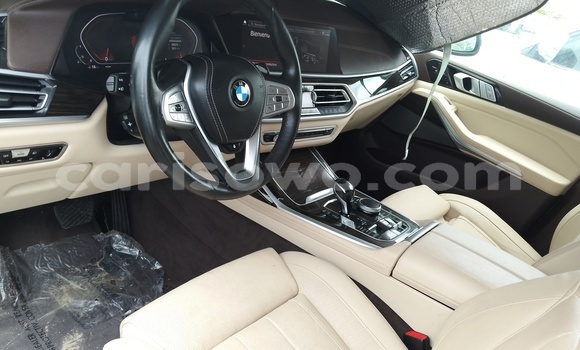 Ra Àlòkù BMW X7 Black Ọkọ̀ in Cotonou ni Benin Ra Àlòkù BMW X7 Black Ọkọ̀ in Cotonou ni Benin