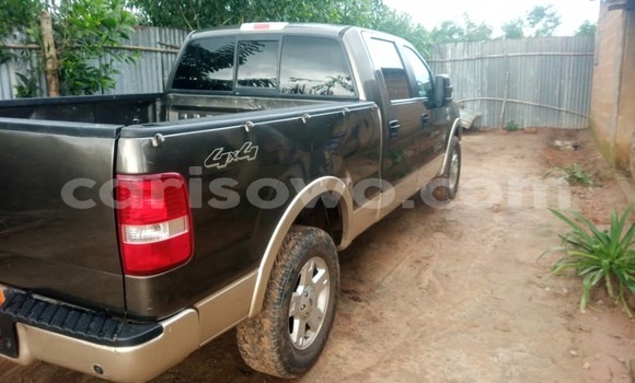 Acheter Occasion Voiture Ford F–150 Rouge à Cotonou, Benin Acheter Occasion Voiture Ford F–150 Rouge à Cotonou, Benin