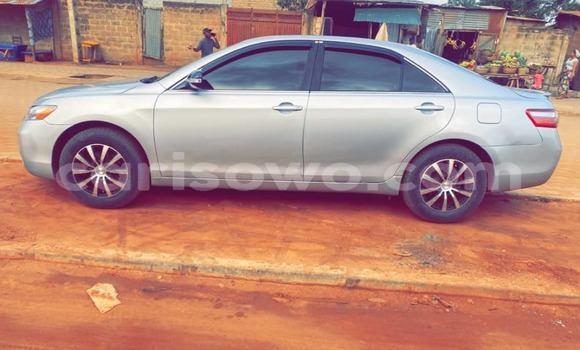 Sayi Na hannu Toyota Camry Sauran Mota in Abomey Calavi a Benin Sayi Na hannu Toyota Camry Sauran Mota in Abomey Calavi a Benin