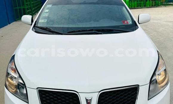 Buy Used Pontiac Vibe White Car in Abomey Calavi in Benign