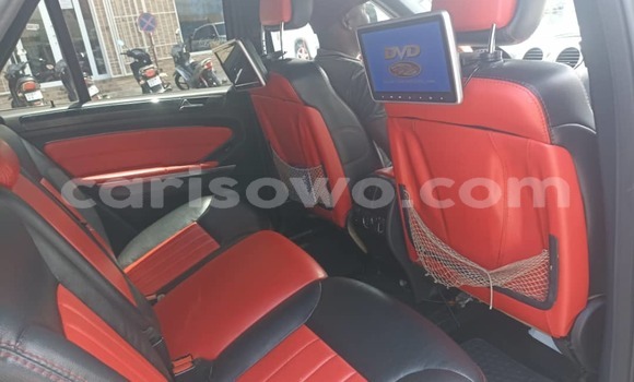 Sayi Na hannu Mercedes-Benz ML–Class Sauran Mota in Abomey Calavi a Benin Sayi Na hannu Mercedes-Benz ML–Class Sauran Mota in Abomey Calavi a Benin