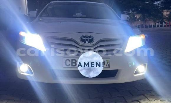 Acheter Occasion Voiture Toyota Camry Blanc à Abomey Calavi, Benin Acheter Occasion Voiture Toyota Camry Blanc à Abomey Calavi, Benin