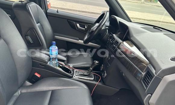 Sayi Na hannu Mercedes-Benz GLK–Class White Mota in Cotonou a Benin Sayi Na hannu Mercedes-Benz GLK–Class White Mota in Cotonou a Benin