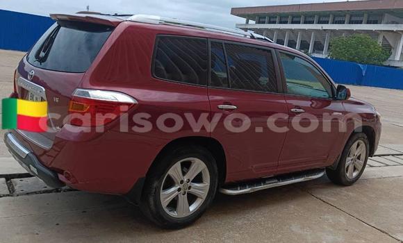 Acheter Occasion Voiture Toyota Highlander Rouge à Abomey Calavi, Benin Acheter Occasion Voiture Toyota Highlander Rouge à Abomey Calavi, Benin