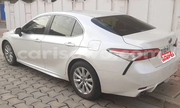 Acheter Occasion Voiture Toyota Camry Blanc à Cotonou, Benin Acheter Occasion Voiture Toyota Camry Blanc à Cotonou, Benin