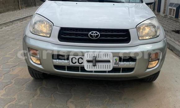 Sayi Na hannu Toyota RAV4 White Mota in Cotonou a Benin Sayi Na hannu Toyota RAV4 White Mota in Cotonou a Benin