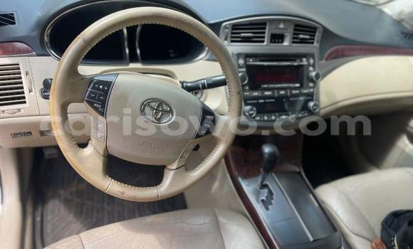 Sayi Na hannu Toyota Avalon White Mota in Abomey Calavi a Benin Sayi Na hannu Toyota Avalon White Mota in Abomey Calavi a Benin