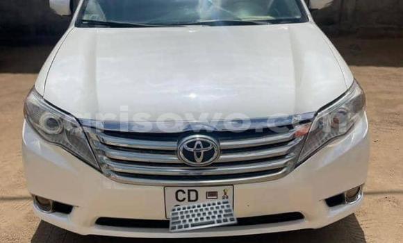 Sayi Na hannu Toyota Avalon White Mota in Abomey Calavi a Benin Sayi Na hannu Toyota Avalon White Mota in Abomey Calavi a Benin