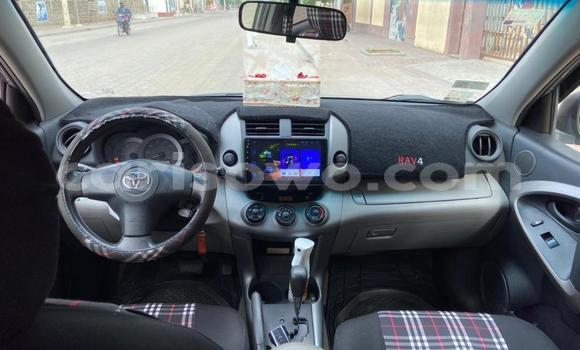 Sayi Na hannu Toyota RAV4 Sauran Mota in Abomey Calavi a Benin Sayi Na hannu Toyota RAV4 Sauran Mota in Abomey Calavi a Benin
