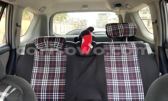 Sayi Na hannu Toyota RAV4 Sauran Mota in Abomey Calavi a Benin Sayi Na hannu Toyota RAV4 Sauran Mota in Abomey Calavi a Benin