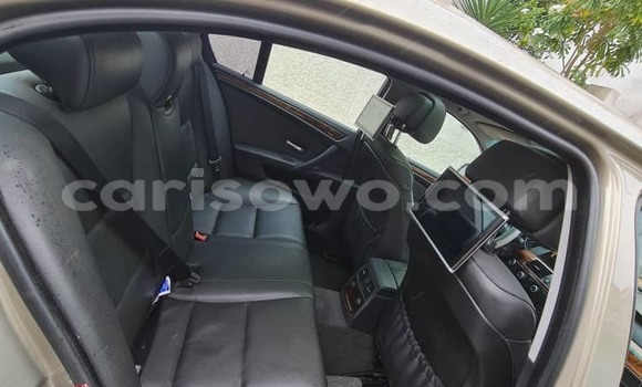 Ra Àlòkù BMW 5–Series Silver Ọkọ̀ in Cotonou ni Benin Ra Àlòkù BMW 5–Series Silver Ọkọ̀ in Cotonou ni Benin