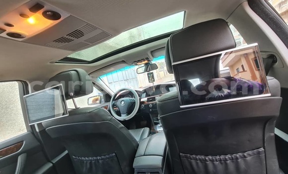 Ra Àlòkù BMW 5–Series Silver Ọkọ̀ in Cotonou ni Benin Ra Àlòkù BMW 5–Series Silver Ọkọ̀ in Cotonou ni Benin