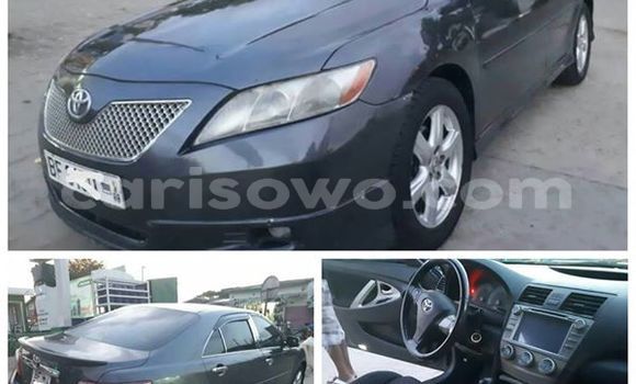 Sayi Na hannu Toyota Camry Sauran Mota in Cotonou a Benin Sayi Na hannu Toyota Camry Sauran Mota in Cotonou a Benin