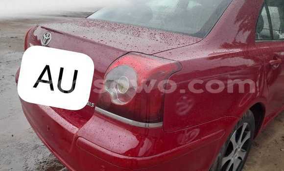 Buy Used Toyota Avensis Red Car in Cotonou in Benign
