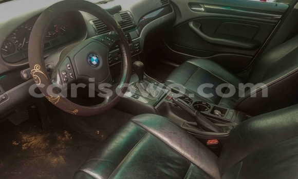 Ra Àlòkù BMW 3–Series Silver Ọkọ̀ in Cotonou ni Benin Ra Àlòkù BMW 3–Series Silver Ọkọ̀ in Cotonou ni Benin