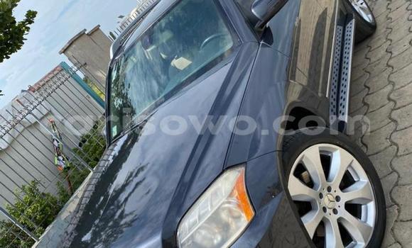Sayi Na hannu Toyota Corolla Black Mota in Abomey Calavi a Benin