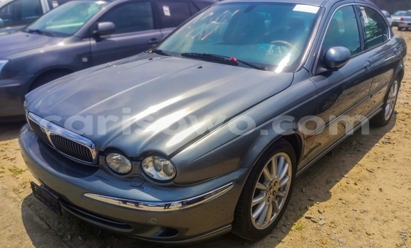 Sayi Na hannu Jaguar X–Type Azurfa Mota in Cotonou a Benin Sayi Na hannu Jaguar X–Type Azurfa Mota in Cotonou a Benin
