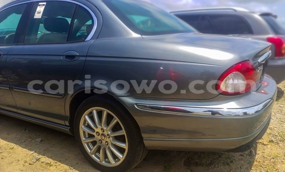 Sayi Na hannu Jaguar X–Type Azurfa Mota in Cotonou a Benin Sayi Na hannu Jaguar X–Type Azurfa Mota in Cotonou a Benin