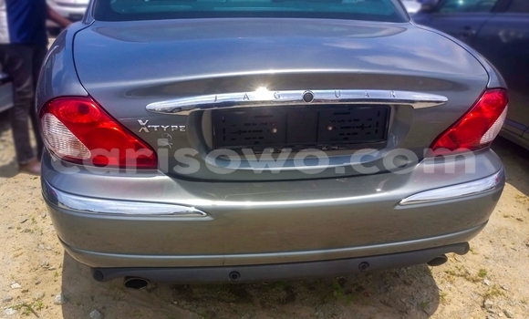 Sayi Na hannu Jaguar X–Type Azurfa Mota in Cotonou a Benin Sayi Na hannu Jaguar X–Type Azurfa Mota in Cotonou a Benin