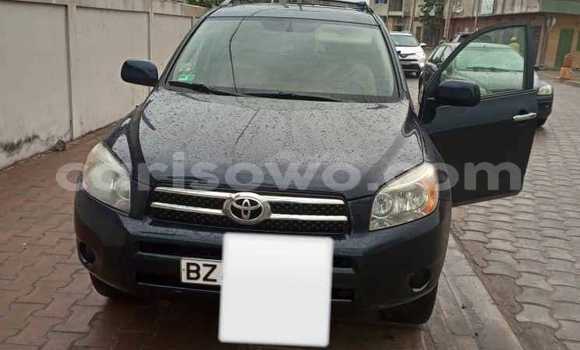 Ra Àlòkù Toyota RAV4 Miiran Ọkọ̀ in Cotonou ni Benin Ra Àlòkù Toyota RAV4 Miiran Ọkọ̀ in Cotonou ni Benin