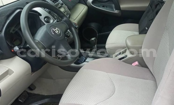 Ra Àlòkù Toyota RAV4 Miiran Ọkọ̀ in Cotonou ni Benin Ra Àlòkù Toyota RAV4 Miiran Ọkọ̀ in Cotonou ni Benin