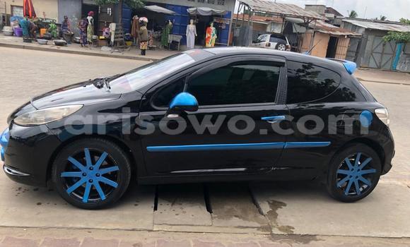 Ra Àlòkù Peugeot 307 Blue Ọkọ̀ in Cotonou ni Benin Ra Àlòkù Peugeot 307 Blue Ọkọ̀ in Cotonou ni Benin