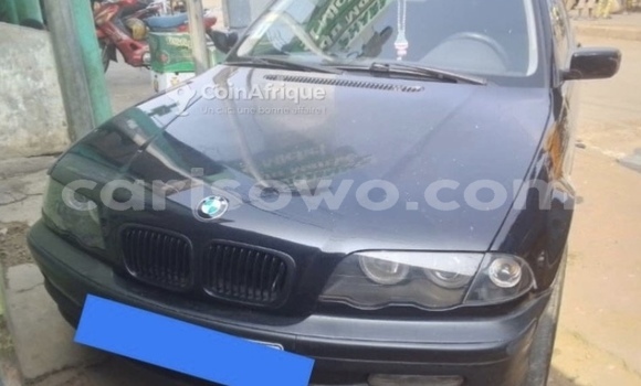 Acheter Occasion Voiture BMW 2er Noir à Cotonou, Benin