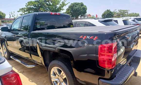 Acheter Occasion Voiture Chevrolet Silverado Noir à Cotonou, Benin Acheter Occasion Voiture Chevrolet Silverado Noir à Cotonou, Benin