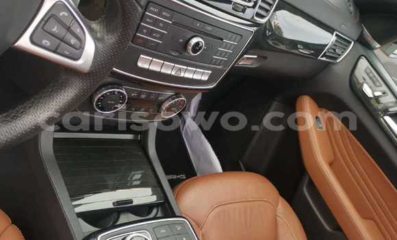 Acheter Occasion Voiture Mercedes-Benz GLE Blanc à Cotonou, Benin Acheter Occasion Voiture Mercedes-Benz GLE Blanc à Cotonou, Benin